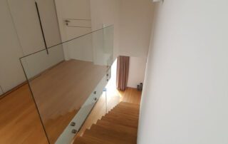 -61b75520d360bcf872ef3b34